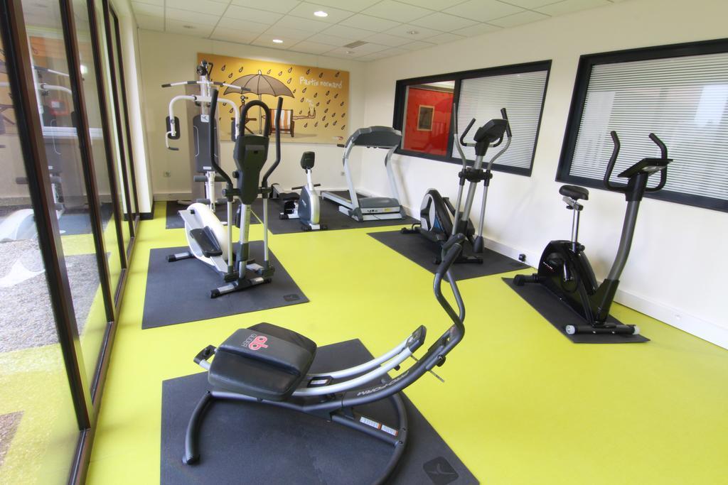 Hotel Ibis Styles Flers Esterno foto