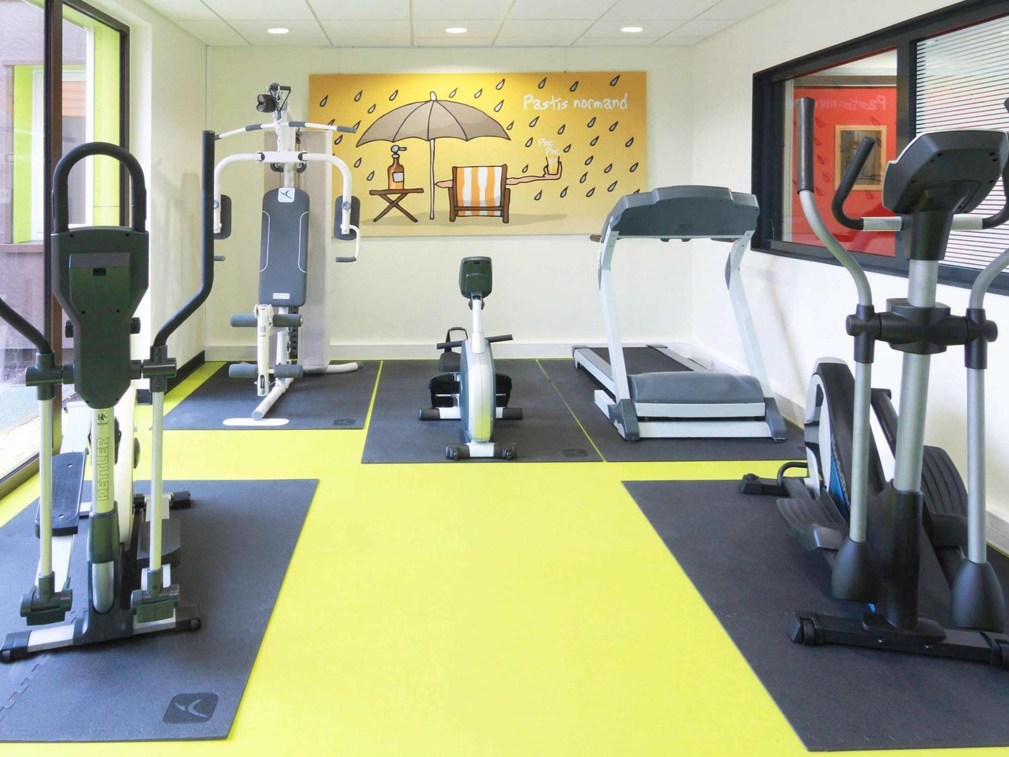 Hotel Ibis Styles Flers Esterno foto